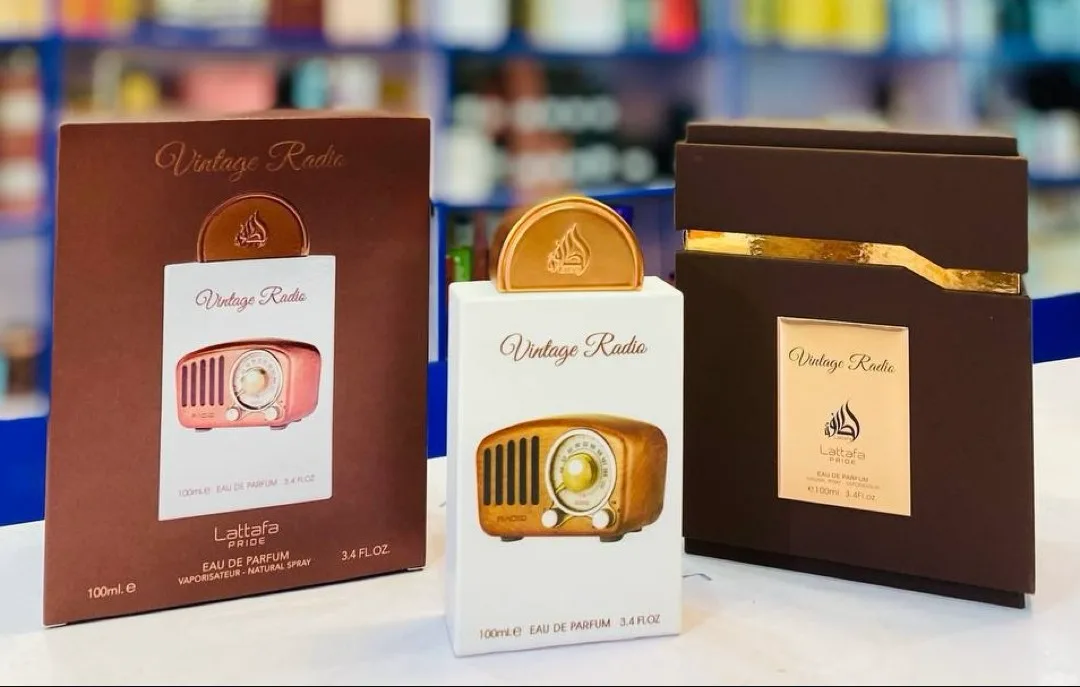 100ml Vintage Radio