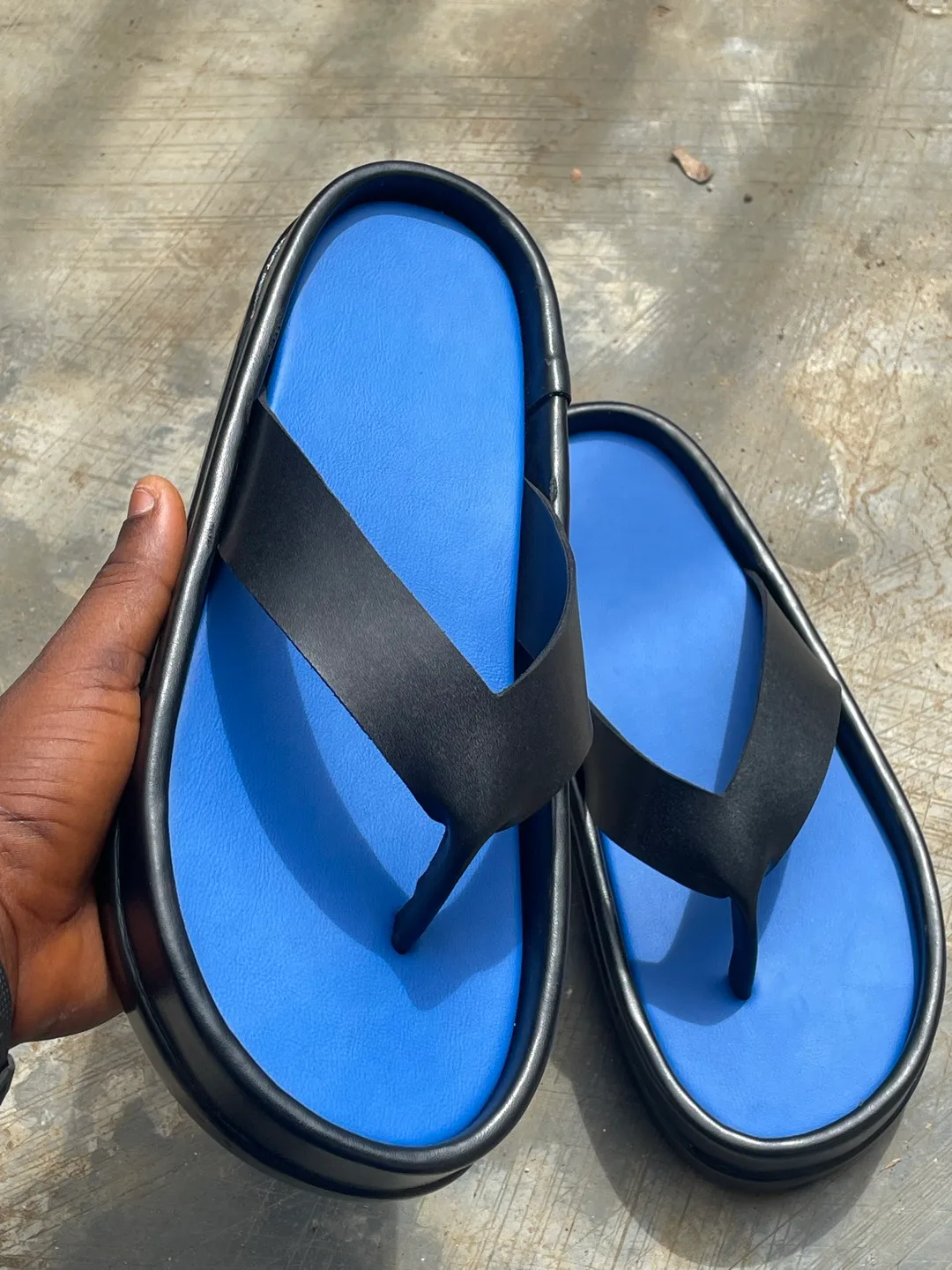 Zara slide