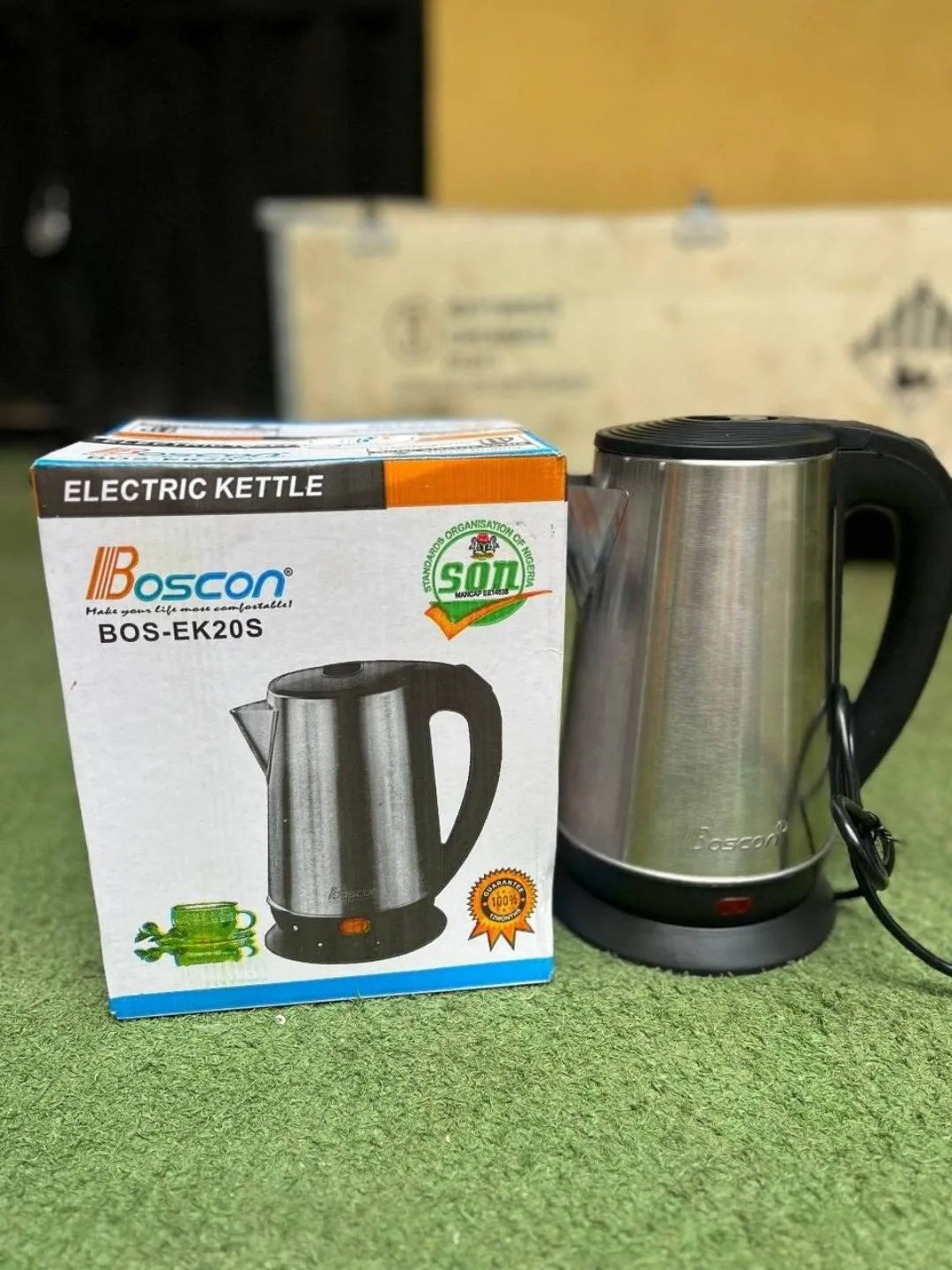 ELECTRIC KETTLE